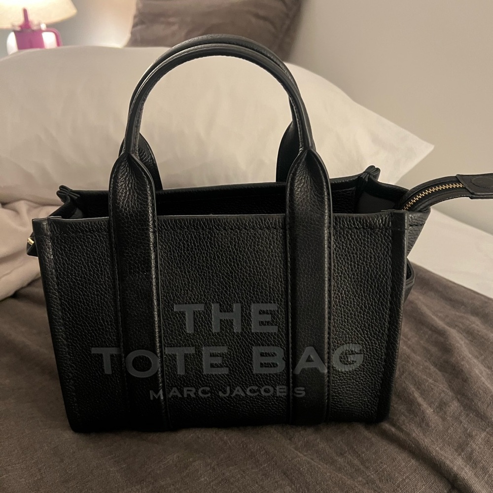 Marc Jacob’s Tote Bag Small